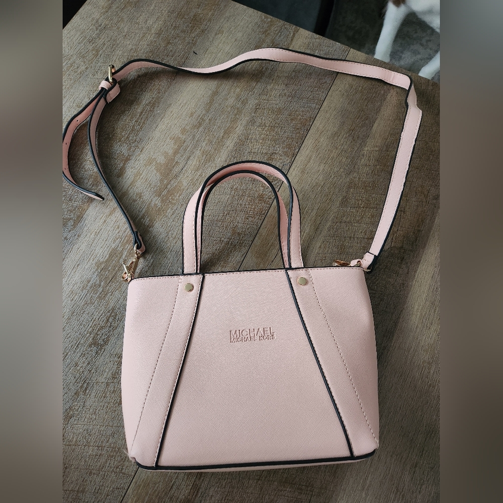 Michael Kors crossbody & matching mini